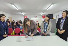 Hospitales Comunitarios de Achao y Queilen implementan tecnología de última generación para el control de la diabetes