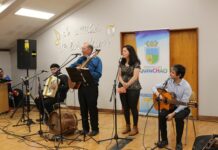 Héctor “Tito Villegas” presenta en su disco “El cantor de los oficios” en Quenac, Achao y Dalcahue